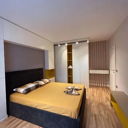 Costal Crown - Luxury 2br Seafront アパート ゴーレム