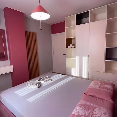 Costal Crown - Luxury 2br Seafront ゴーレム