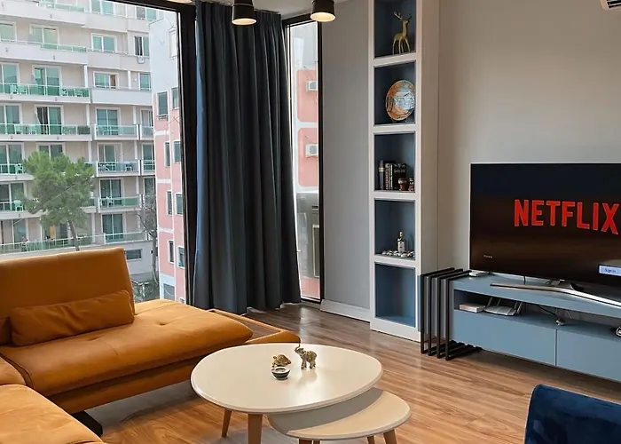 Costal Crown - Luxury 2br Seafront