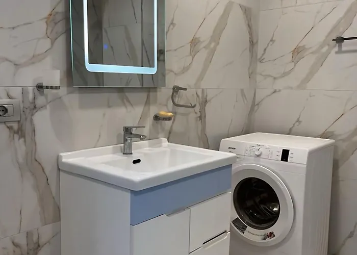 Costal Crown - Luxury 2br Seafront